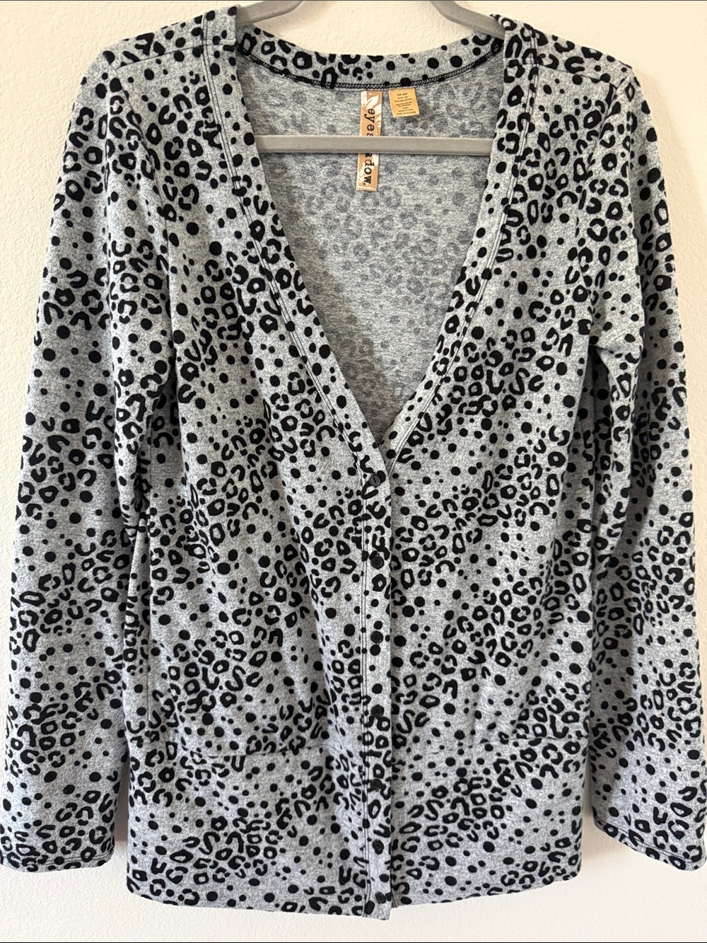 Eyeshadow Gray and Black Leopard Print Cardigan Sweater